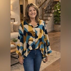 Eesome Multicolor Abstract Blouse NWOT